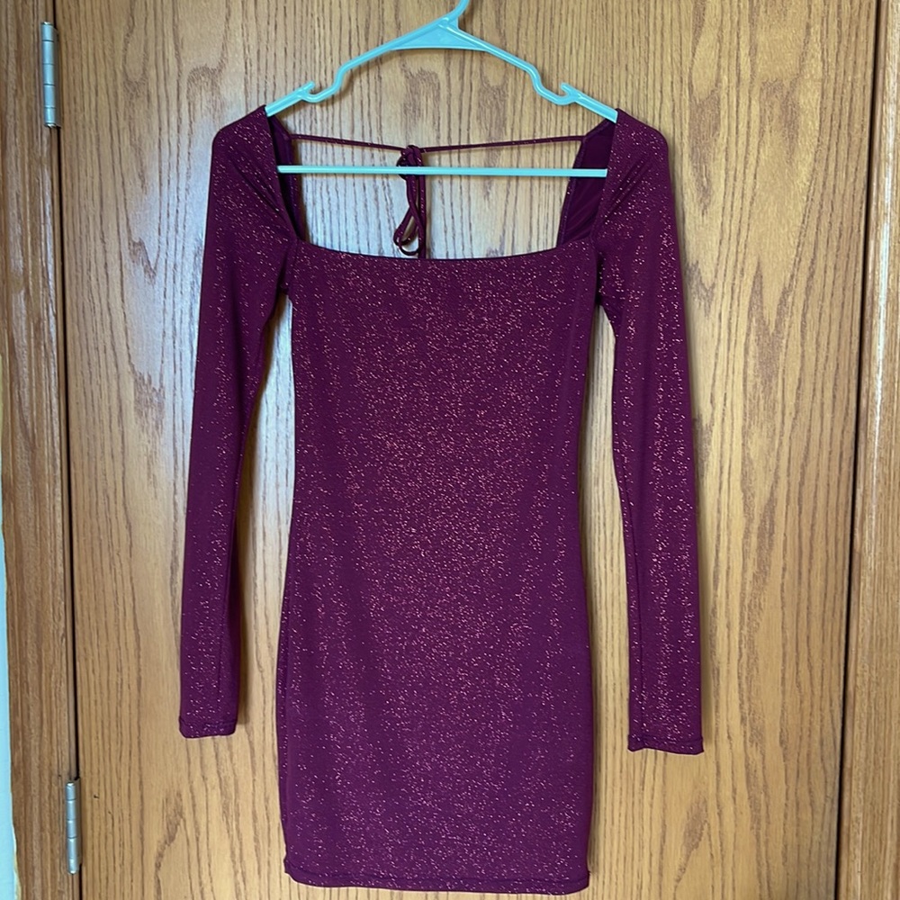 Burgundy dress size xs